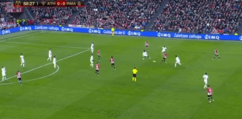 Shams：布克遭遇右腹股沟拉伤，一周后重新接受评估